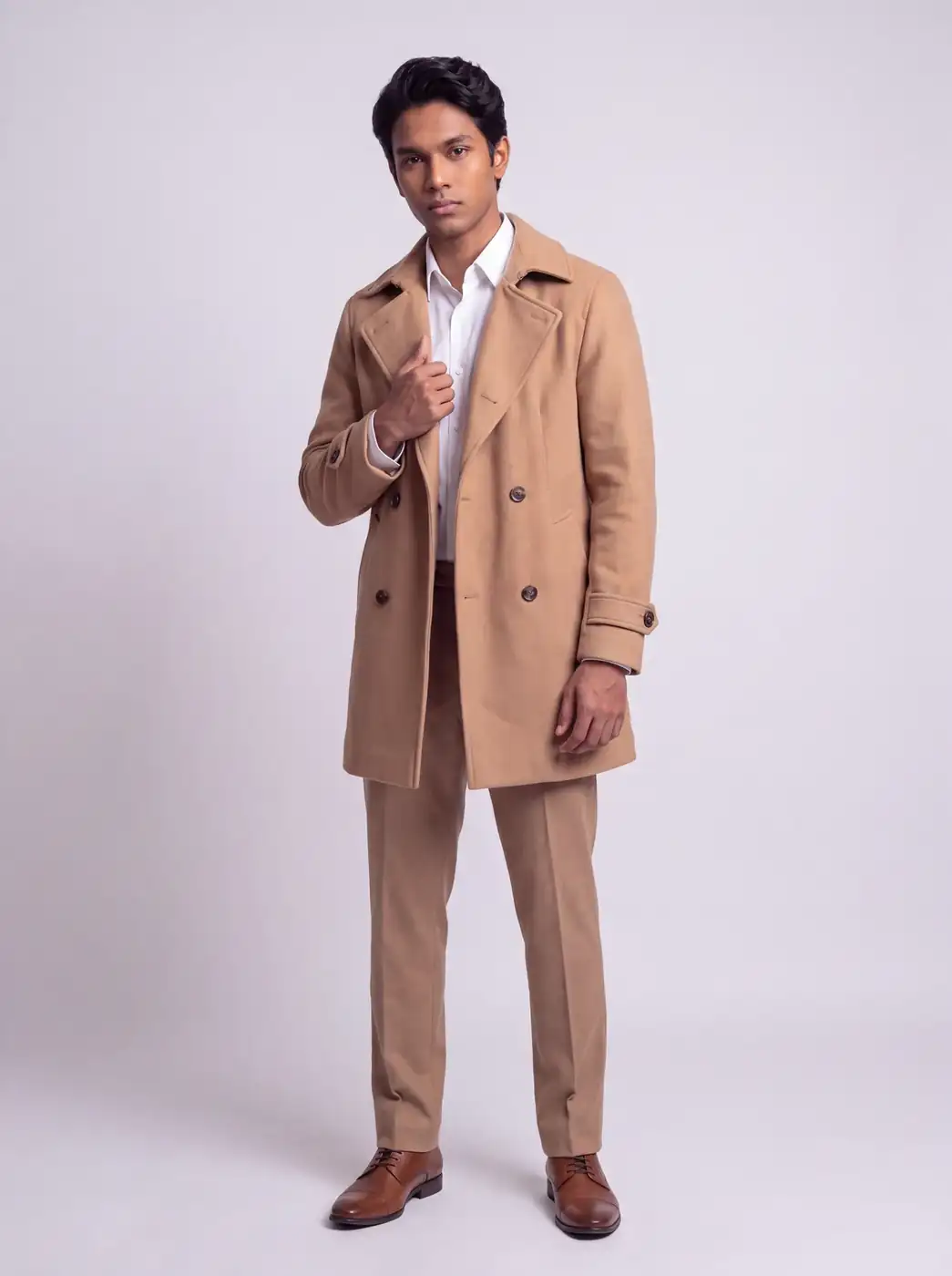 Yamil, modelo virtual masculino